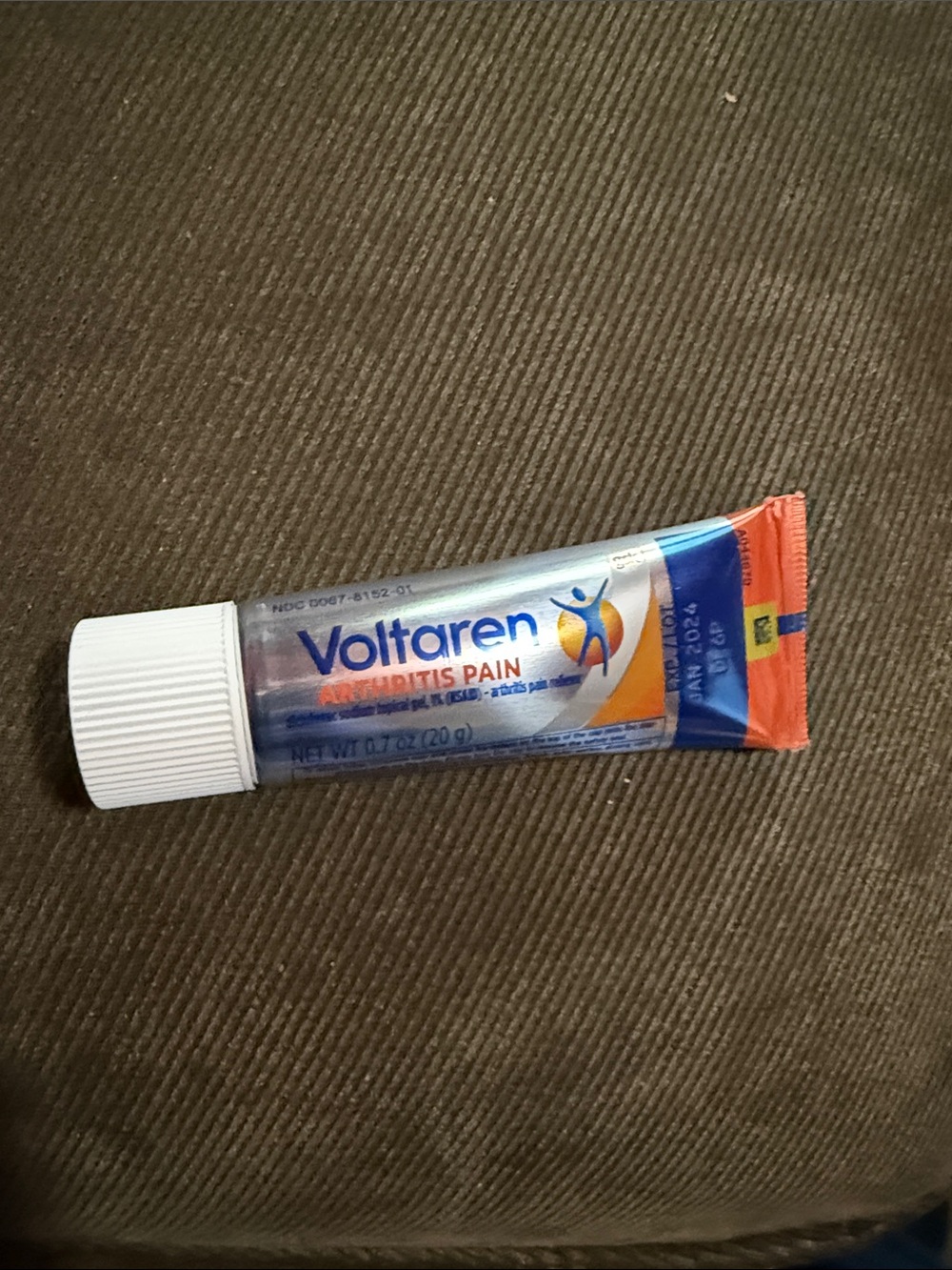 Voltaren Arthritis Pain Topical Gel – Orange & Blue Tube